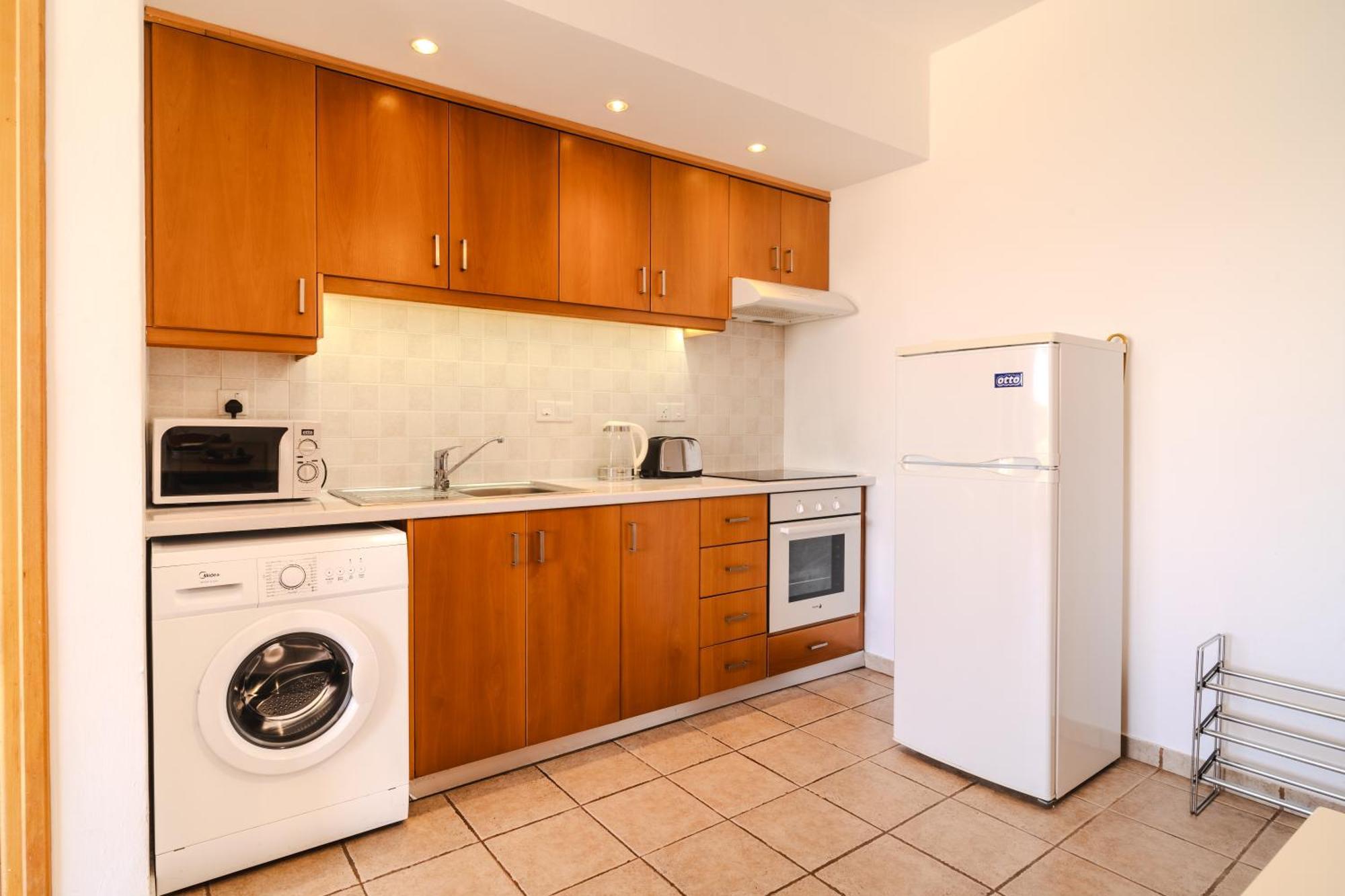Isabella One Bedroom Larnaca Exterior photo